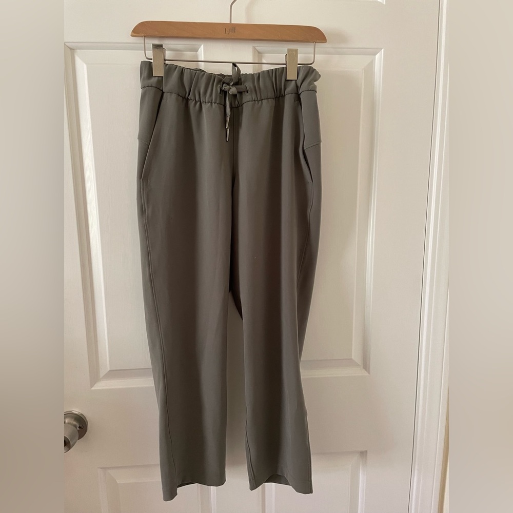 Lululemon On The Fly Crop Grey Pants